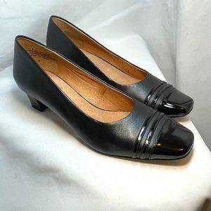 Auditions Womens Black Classy Low Heel Pumps Size 11 - Hard to Find EUC